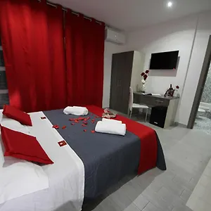 la-maison-de-monet.lecce-hotels.com/