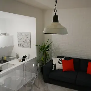 Les Di Apartamento Parma